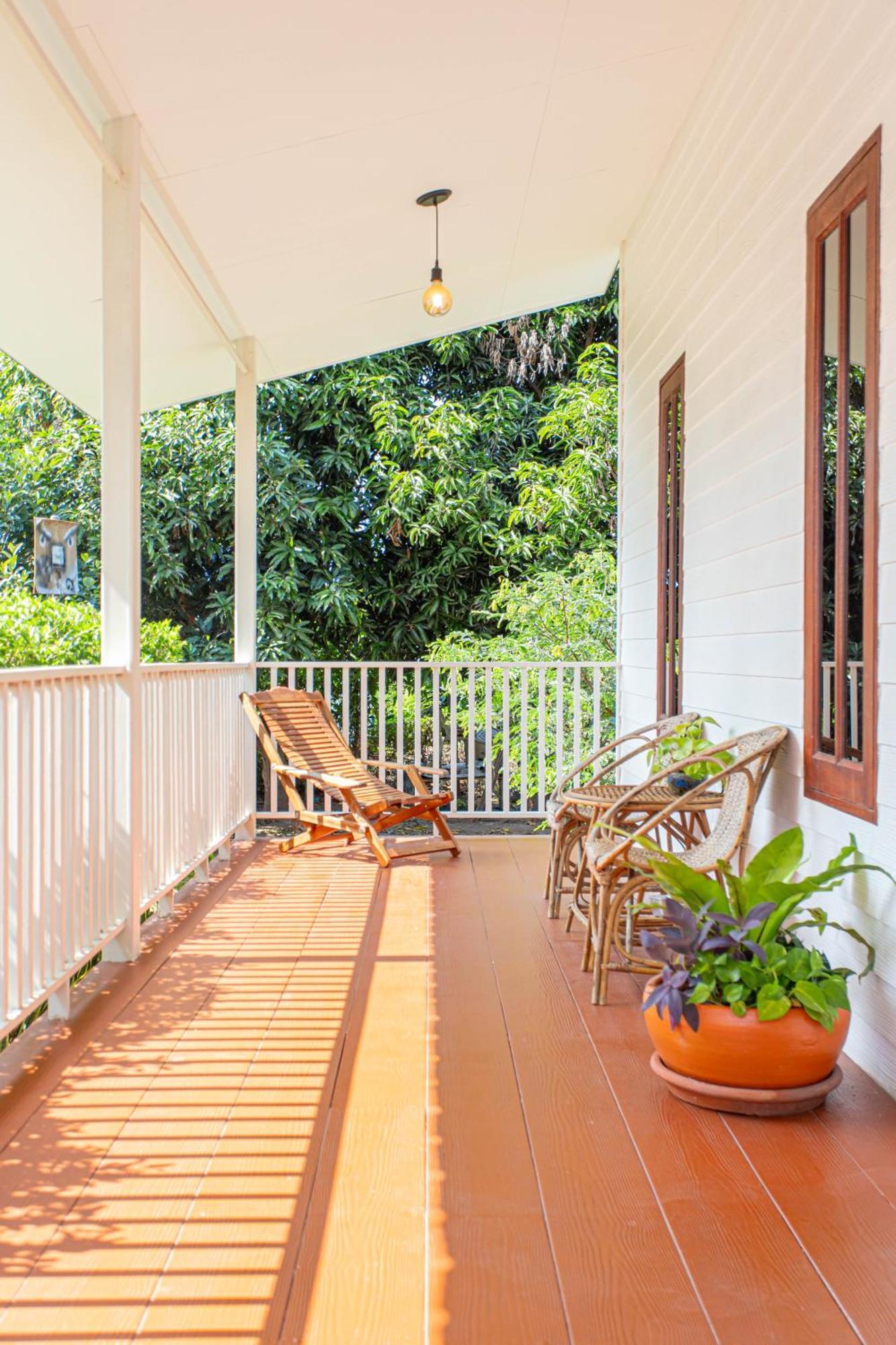 Vawa Guesthouse Kanchanaburi by Eksteriør bilde